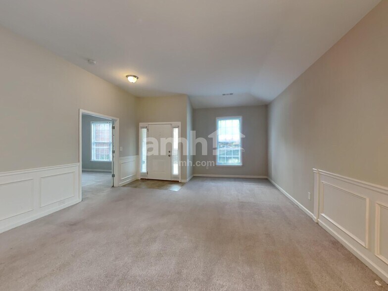Building Photo - 1872 Preserve Creek Way