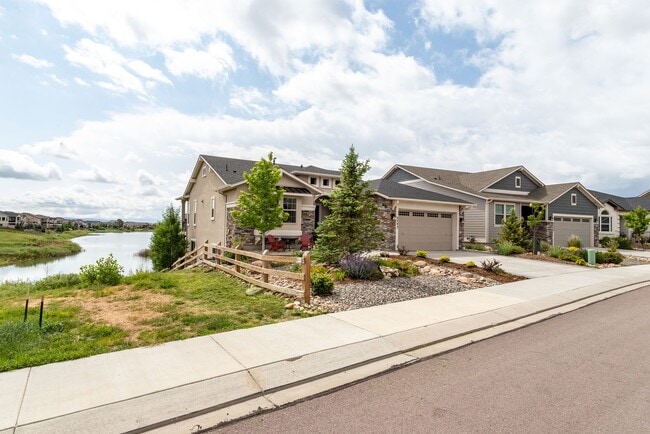 Building Photo - Spacious 4-Bedroom Home in Prestigious For...