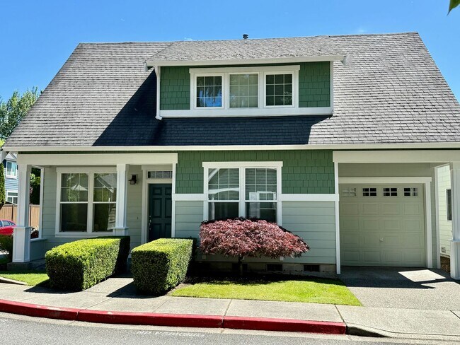 Building Photo - Absolutely Charming 3-Bed 2.5-Bath Home with One Car Garage!