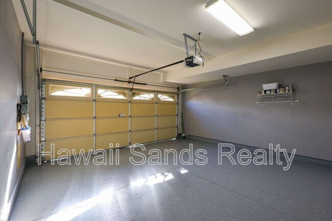 Building Photo - 91-762 Launahele St
