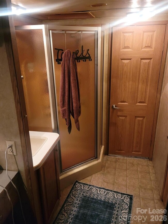 Building Photo - 7908 McIlwaine Rd