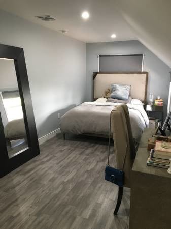 Building Photo - 2506 Glen Green St