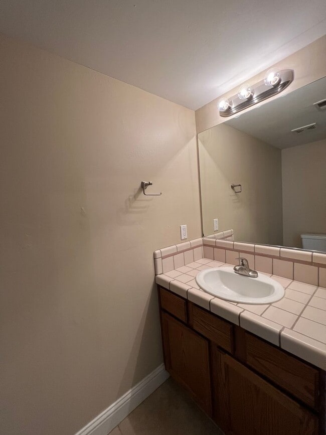 Building Photo - 5504 Pine Canyon Dr