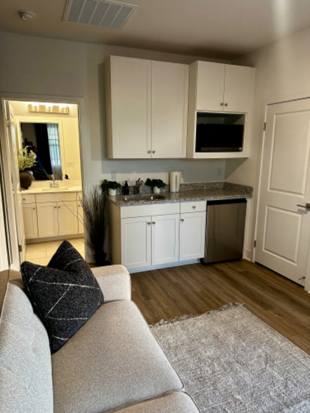 Building Photo - 778 Howard Ct