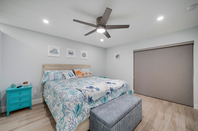 Building Photo - 1637 NE Nautical Pl