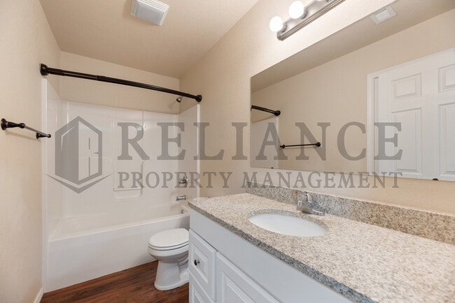 Building Photo - 4204 Newell St