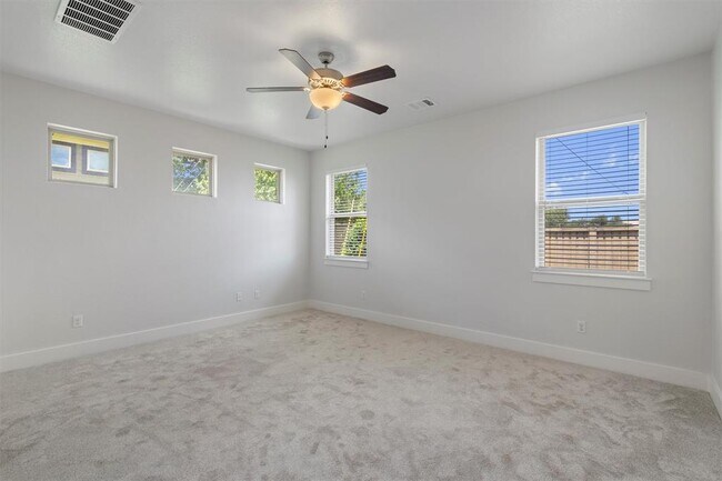 Building Photo - 1754 Rowdy Loop