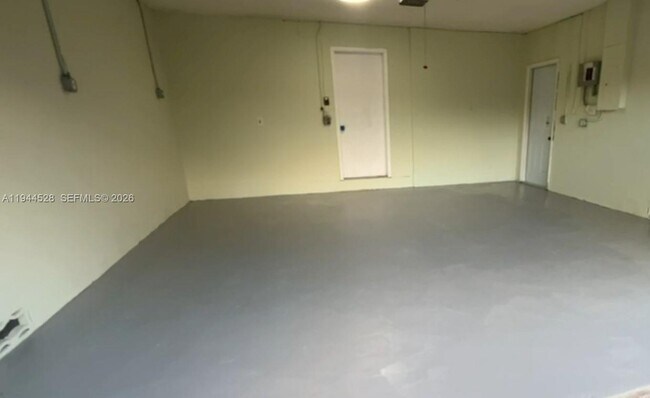 Building Photo - 8775 SW 57th St