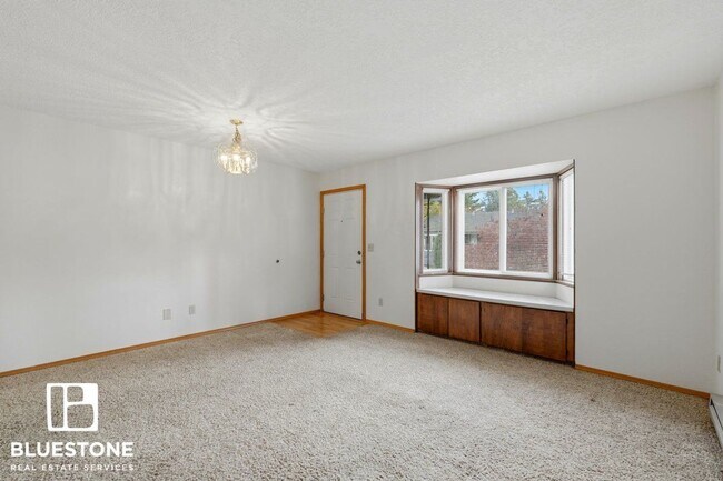 Interior Photo - Barrington Square