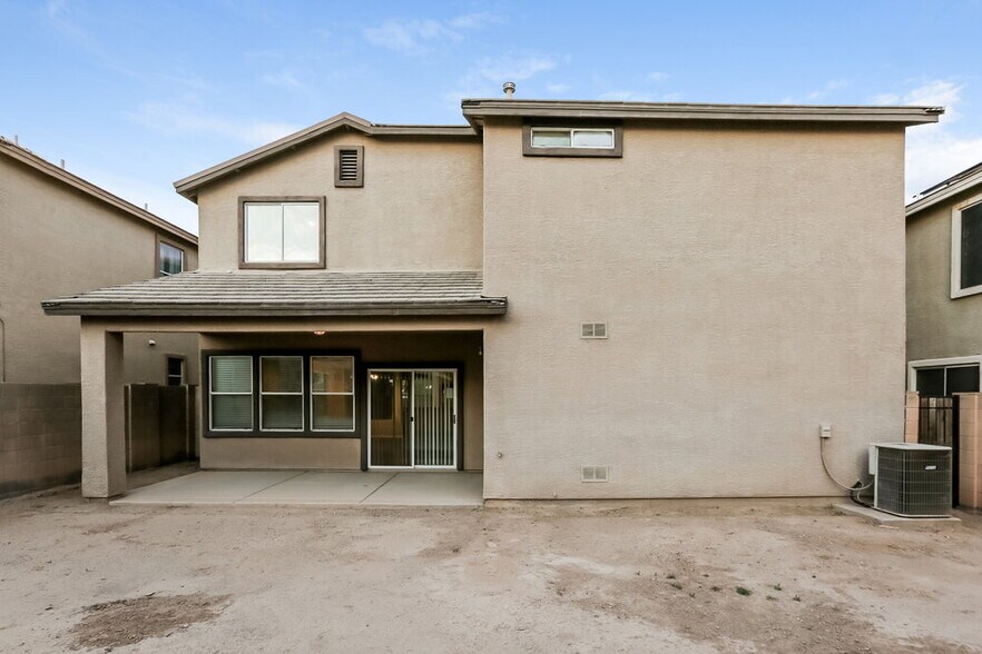 Building Photo - 7005 S 40th Ln