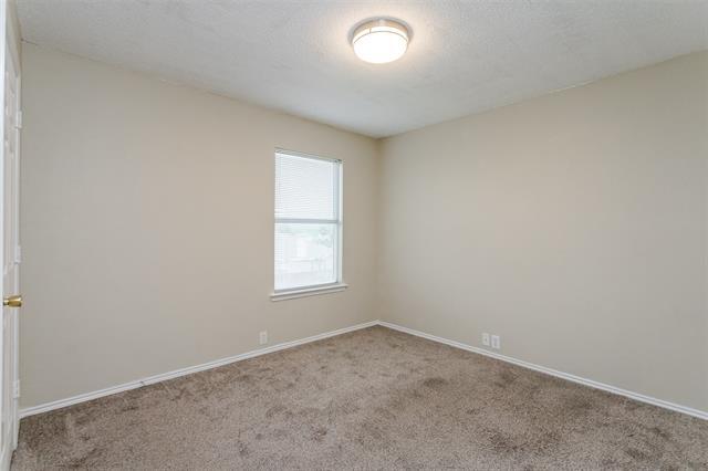 Building Photo - 1308 Dundee Dr