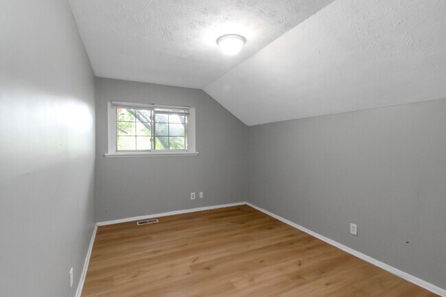 Building Photo - A peaceful retreat, take a look inside your new home