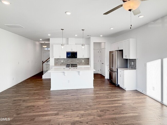 Building Photo - 135 Siebold St