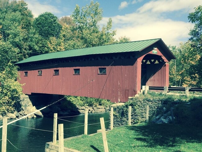 Building Photo - 67 Covered Bridge Rd