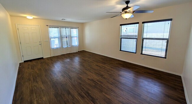 Building Photo - 4 Bedroom + Den Home in the Cameron Ranch ...