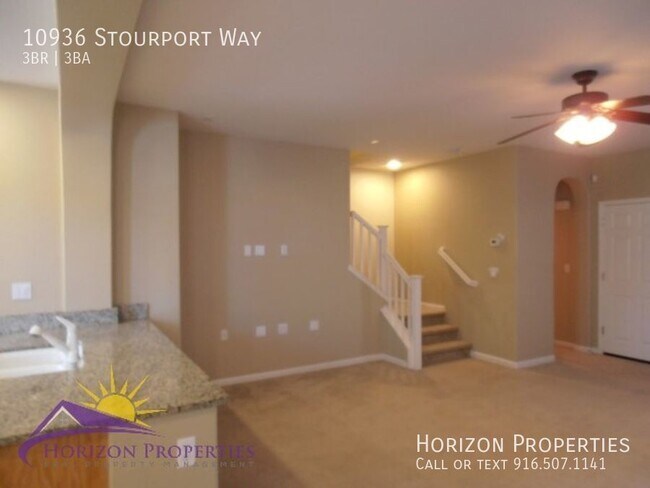 Building Photo - Modern Two-story 3 Bed 2.5 Bath 1,374 sqft...