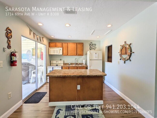 Building Photo - 1714 69th Ave W