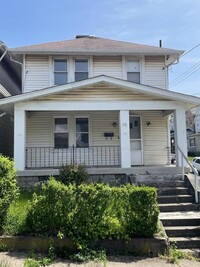 Building Photo - Albert Street 310