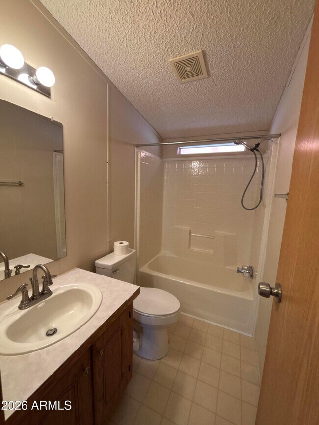 Building Photo - 44410 N 14th St