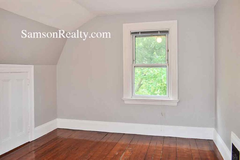 Building Photo - 109 Bowen St