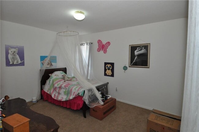 Building Photo - 121 Pheasant Trail