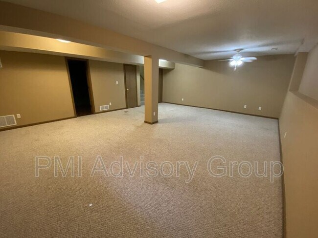 Building Photo - 7309 SW 23rd St