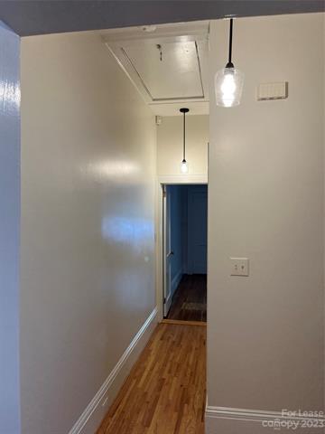 Building Photo - 2114 Crescent Ave
