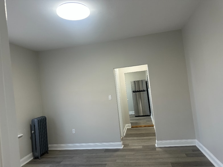 Building Photo - 328-61s 61st St