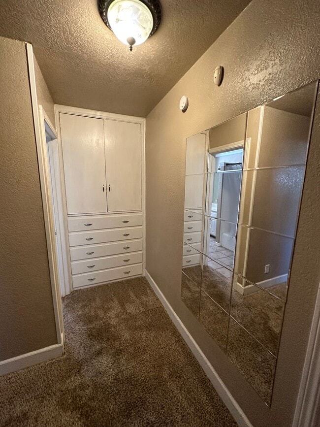 Building Photo - 2 Bedroom, 2 Bathroom, 2 Car Garage, Good Size Yard In Wolflin!! Text to Schedule Showing 806-340...