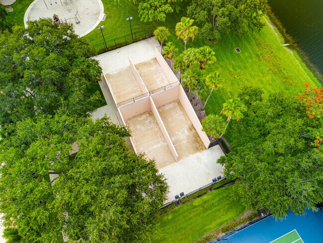 Building Photo - 3507 Village Blvd