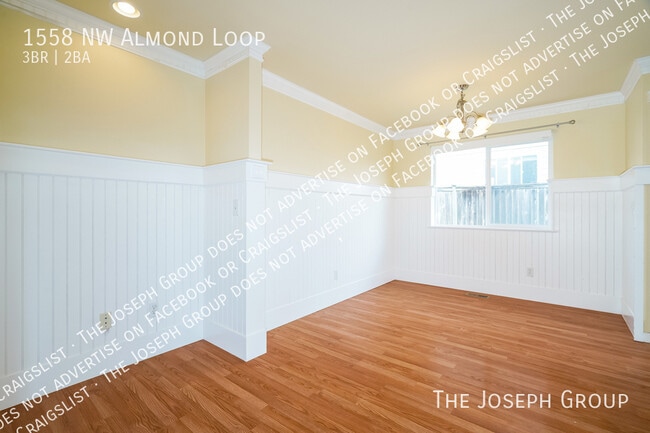 Building Photo - 1558 NW Almond Loop