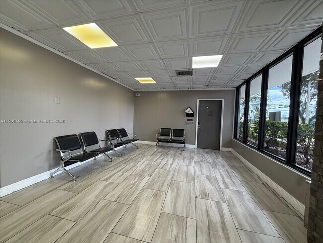 Building Photo - 15600 NW 7th Ave