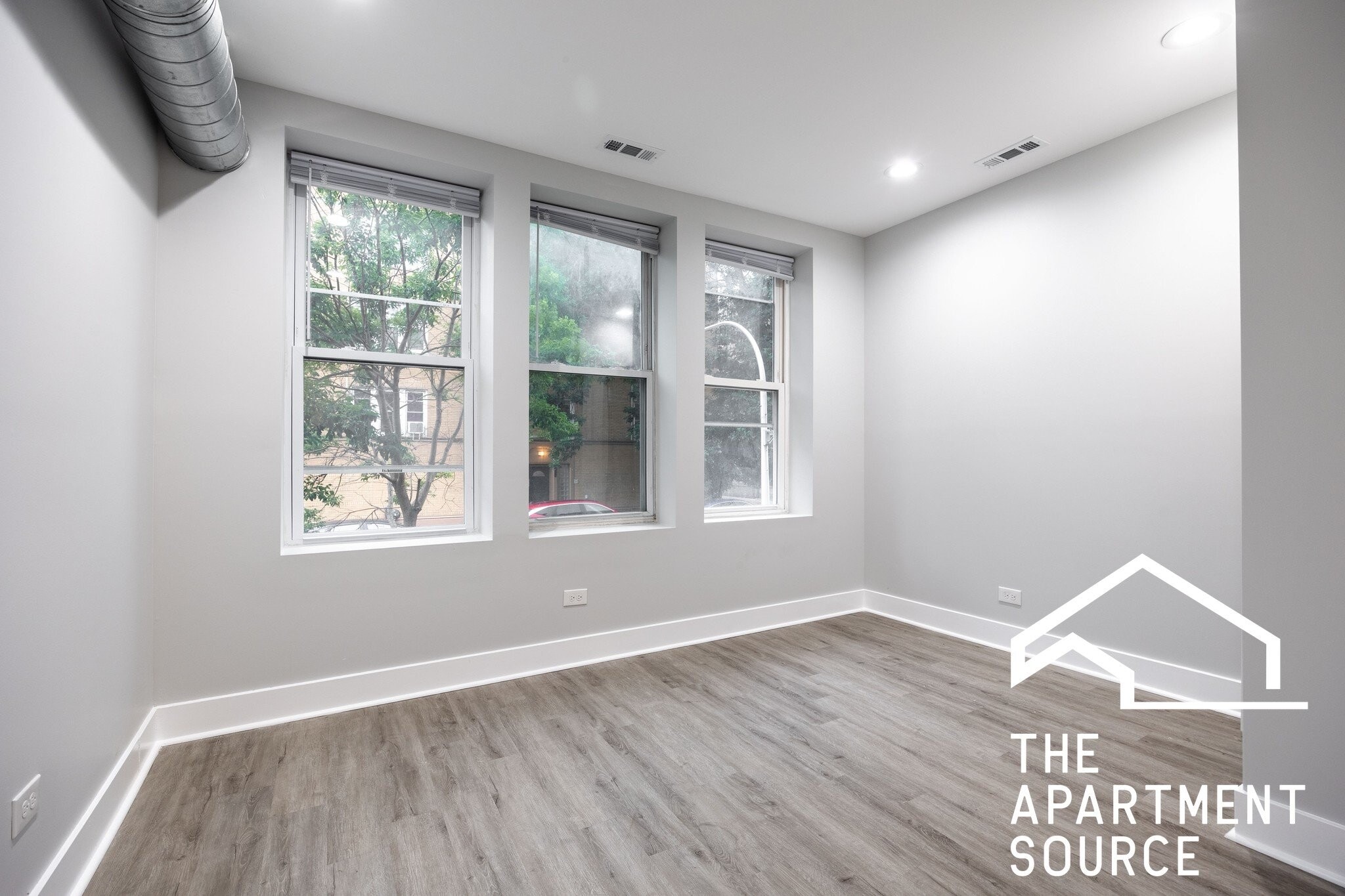Building Photo - 1606 W Wallen Ave