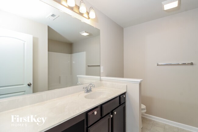 Building Photo - 5439 Misty Hill Cir
