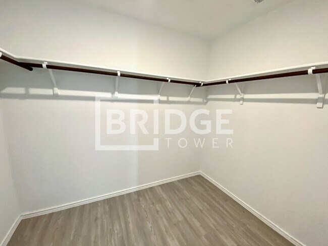 Building Photo - 454 Fairy Duster Dr