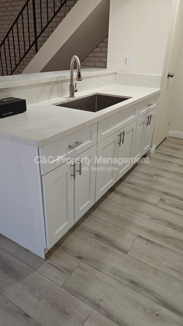 Building Photo - 3479 20th St