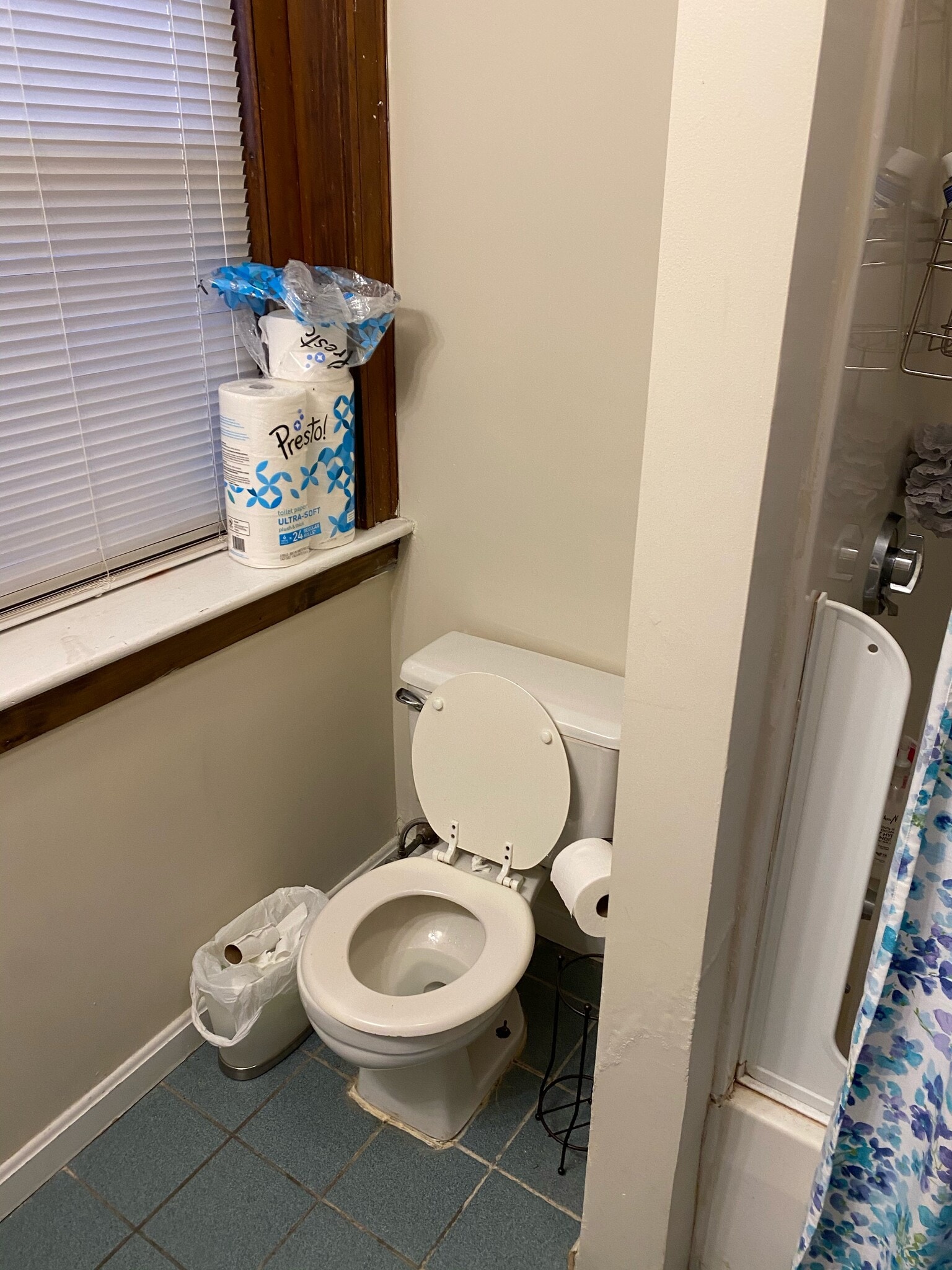 Building Photo - 174 Saint Alphonsus St