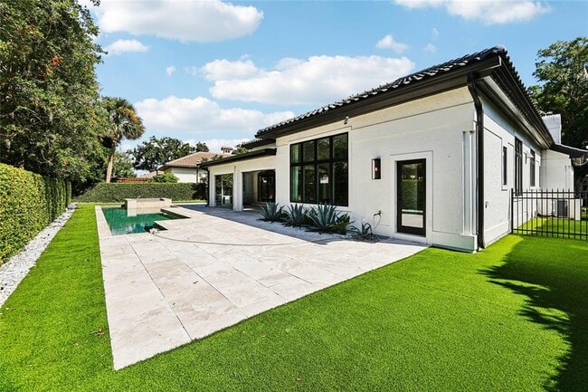 Building Photo - 6132 Payne Stewart Dr