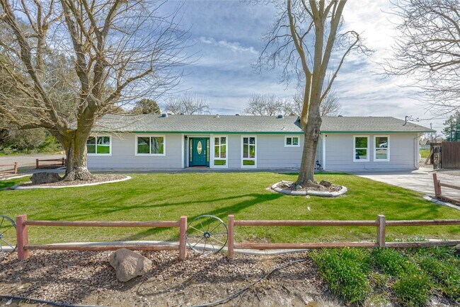 Primary Photo - 25265 Carlsbad Ave