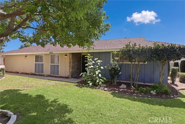 Building Photo - 2652 College