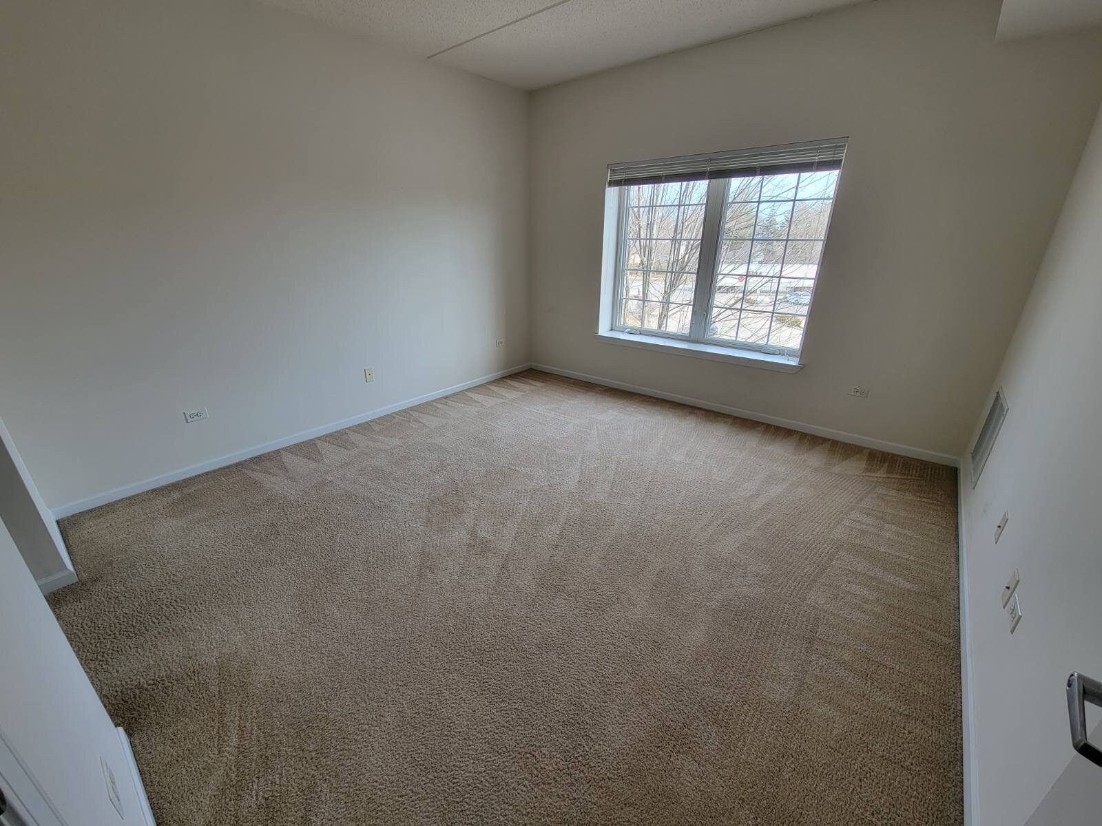 Building Photo - 3501 Wellington Ct