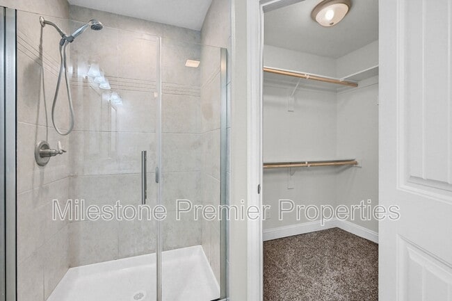 Building Photo - 3418 Ballam St
