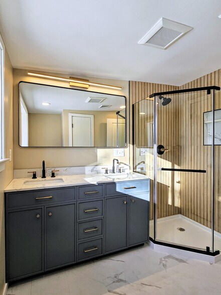 Building Photo - 800 Galen Hall Rd