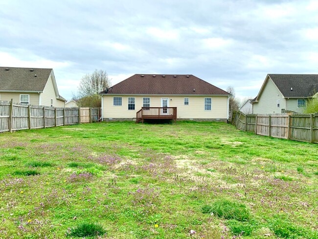 Building Photo - 3794 Bret Dr