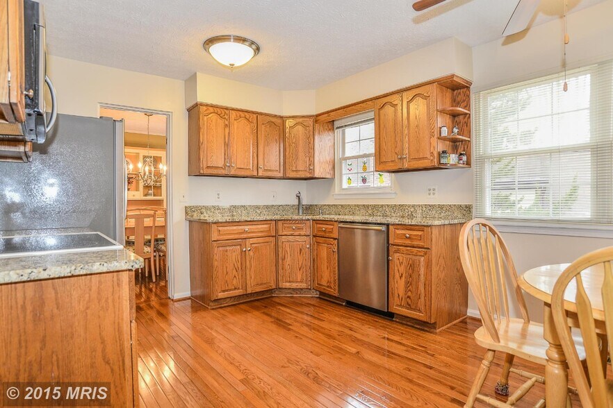 Building Photo - 7200 Hopkins Ct