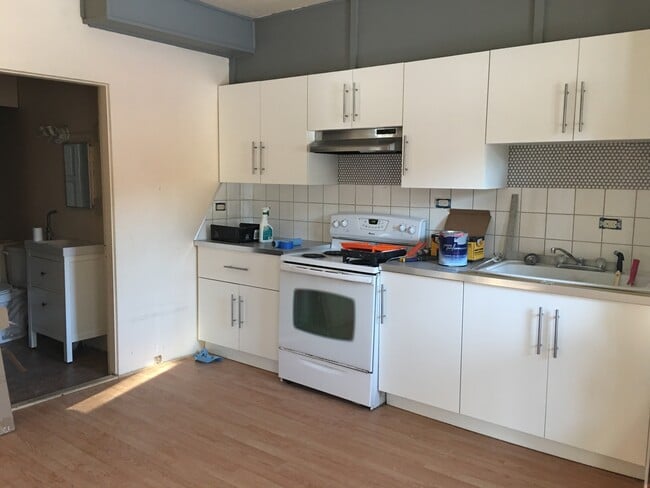 Building Photo - Johnson Village Apartments, LLC