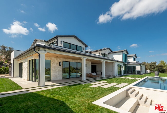 Building Photo - 5340 Whitman Rd