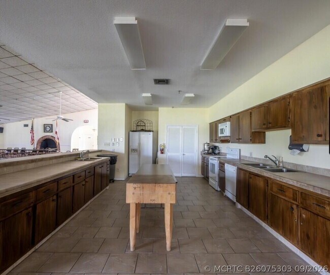 Building Photo - 9539 Boca Cove Cir