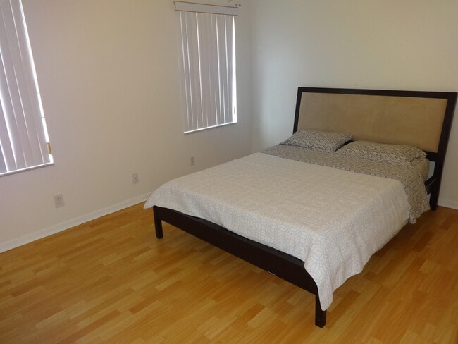 Building Photo - 22442 Sea Bass Dr