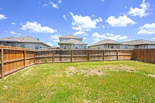 Building Photo - 133 Buttercup Bnd
